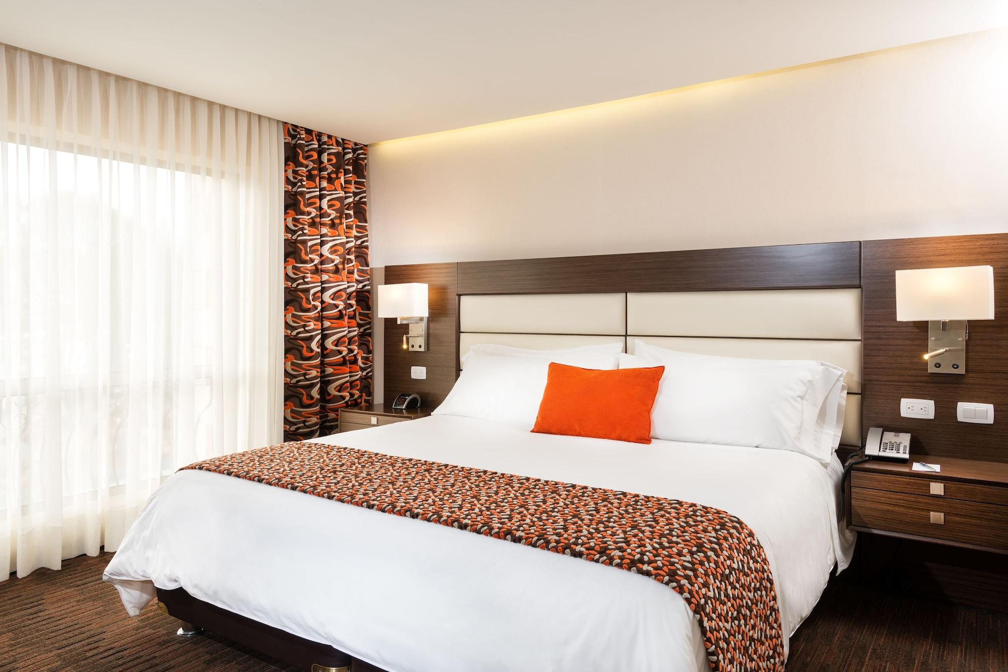Casa Dann Carlton Hotel & Spa Bogota Buitenkant foto A bedroom at the hotel