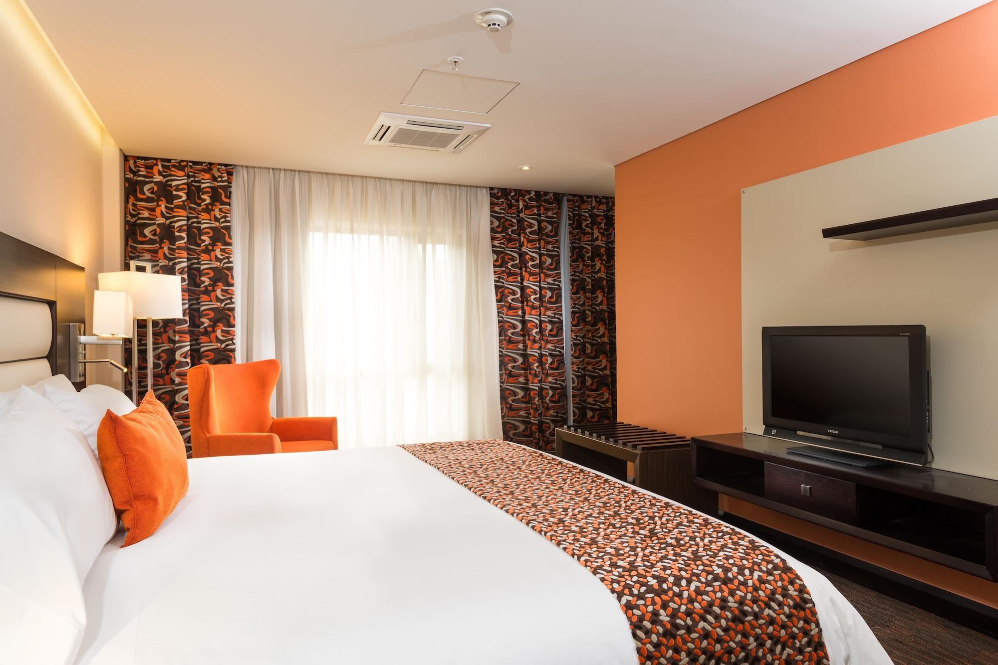 Casa Dann Carlton Hotel & Spa Bogota Buitenkant foto A typical room at the hotel